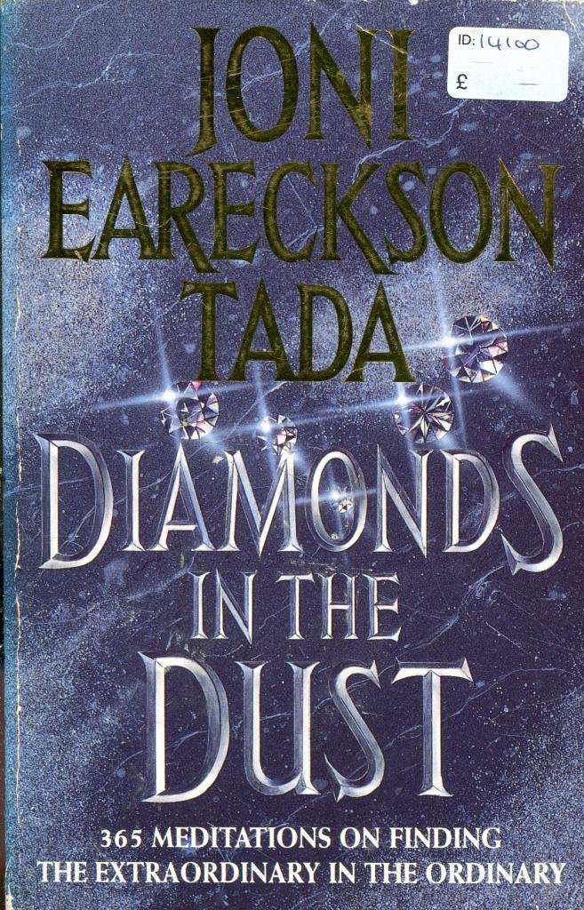 Book cover of Diamonds in the Dust by Joni Eareckson Tada