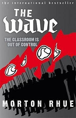 Book cover of Wave by Morton Rhue
