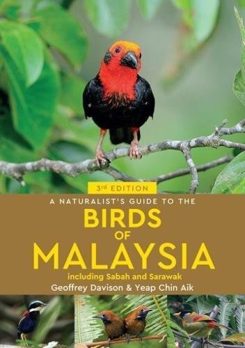 Book cover of A Naturalist's Guide To The Birds Of Malaysia by Geoffrey Davison
