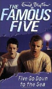 Book cover of Five Go Down to the Sea by Enid Blyton