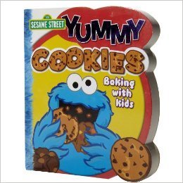 Book cover of Yummy Cookies: Baking With Kids by Publications International (Ed.)