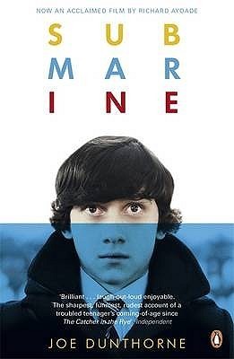 Book cover of Submarine by Joe Dunthorne