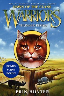 Book cover of Thunder Rising by Erin Hunter, Wayne McLoughlin (Illus.), Allen Douglas (Illus.)