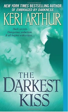 Book cover of The Darkest Kiss by Keri Arthur