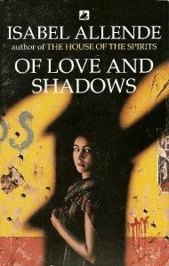 Book cover of Of Love And Shadows by Isabel Allende