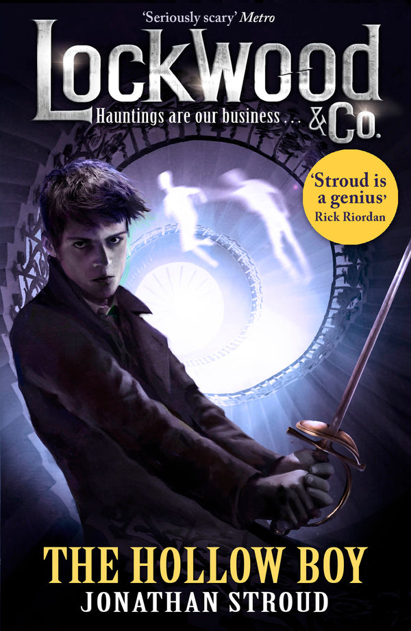 Book cover of The Hollow Boy by Jonathan Stroud