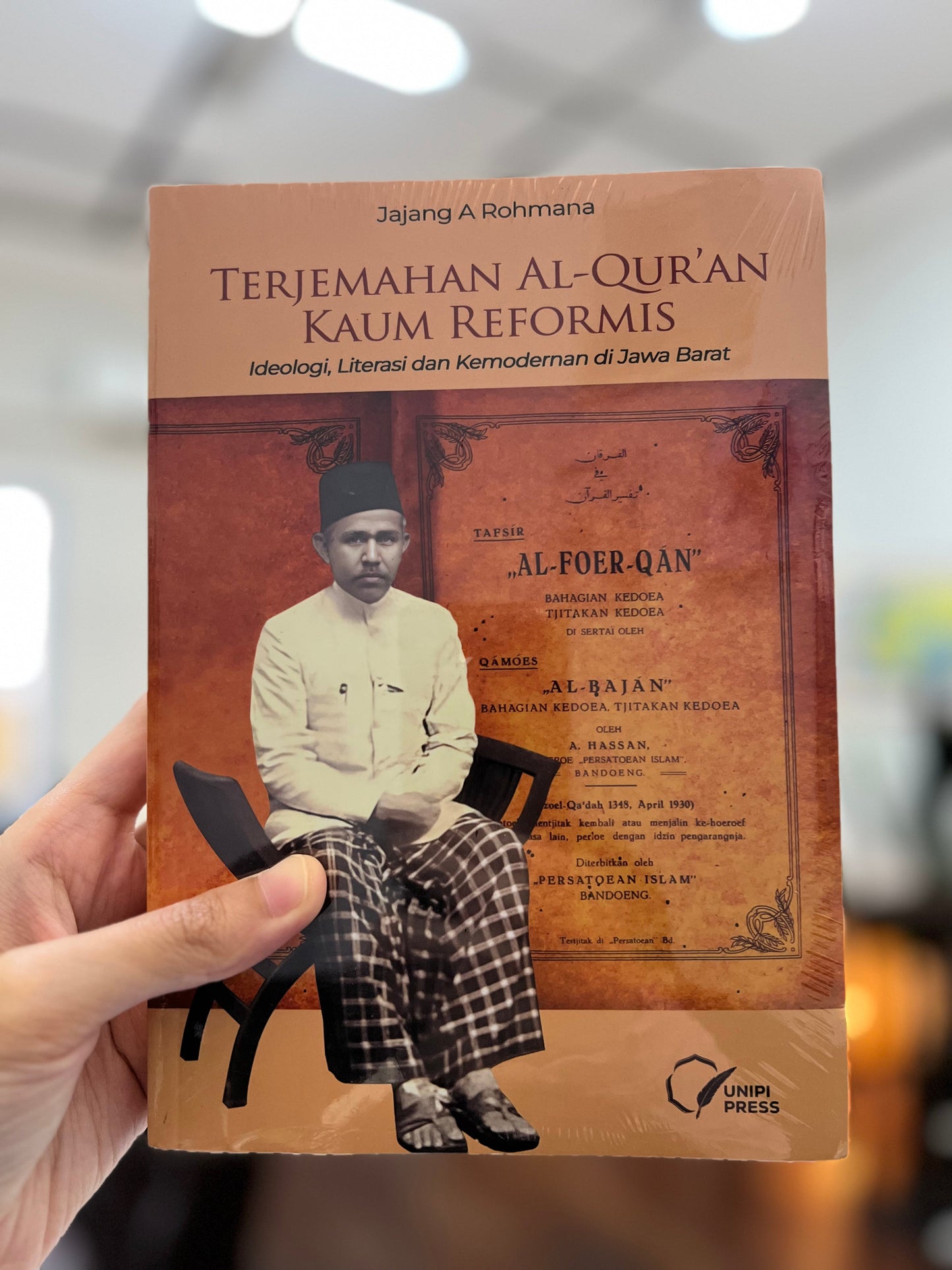 Book cover of Terjemahan Al-Qur'an Kaum Reformis: Ideologi, Literasi dan Kemodernan di Jawa Barat by Jajang A Rohmana