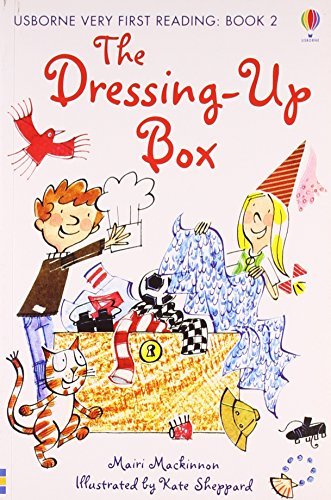 Book cover of The Dressing-Up Box by Mairi Mackinnon