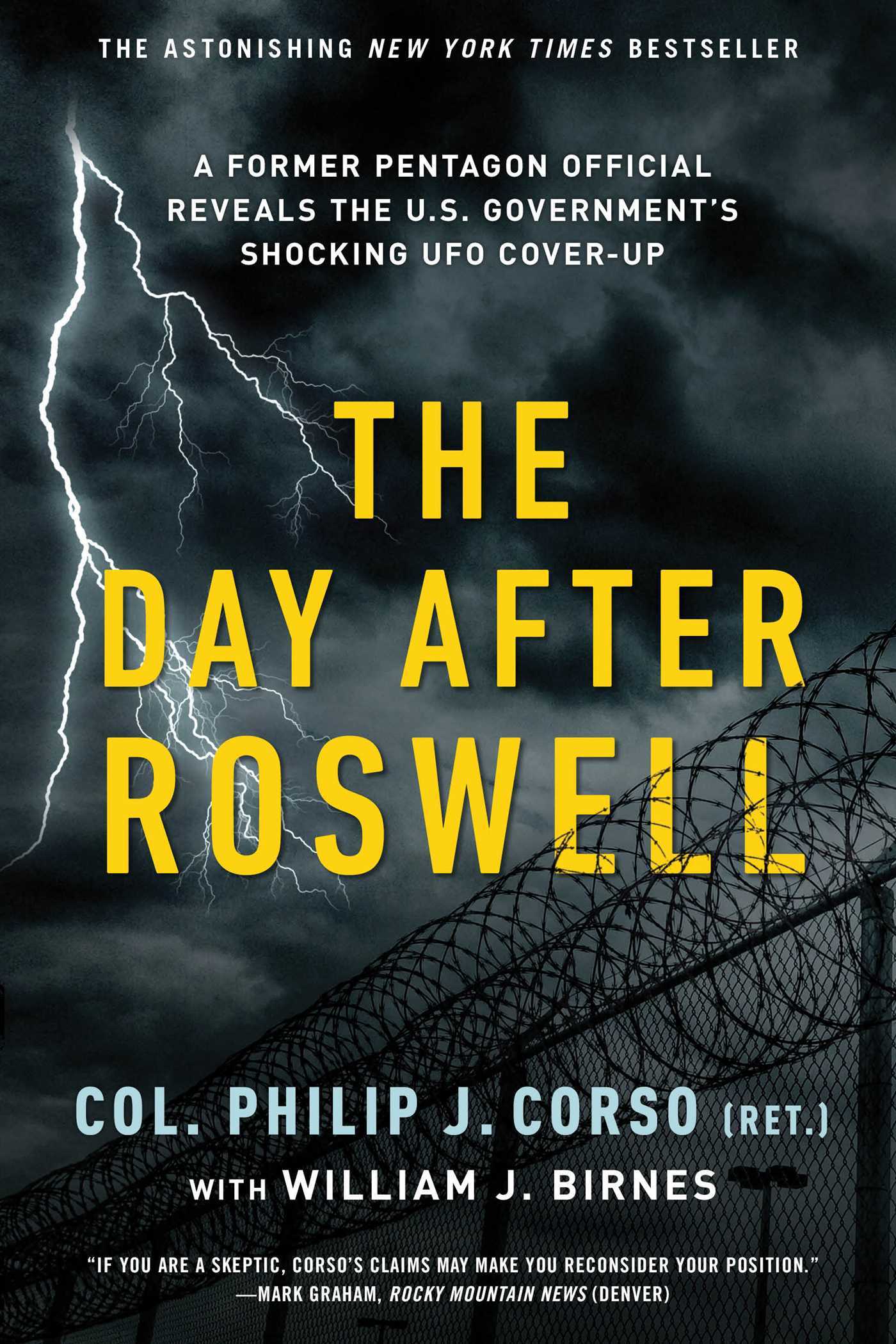 Book cover of The Day After Roswell by Philip J. Corso, William J. Birnes