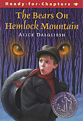 Book cover of The Bears on Hemlock Mountain by Alice Dalgliesh, Helen Sewell (Illus.)