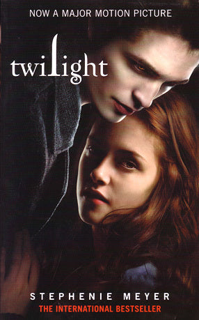 Book cover of Twilight by Stephenie Meyer