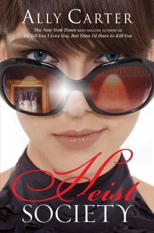 Book cover of Heist Society by Ally Carter