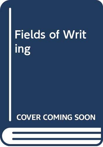 Book cover of Fields Of Writing: Readings Across The Disciplines by Nancy R. Comley
