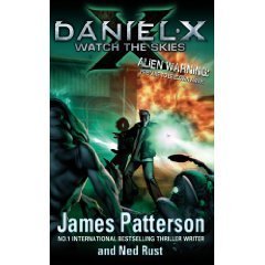 Book cover of Watch The Skies by James  Patterson